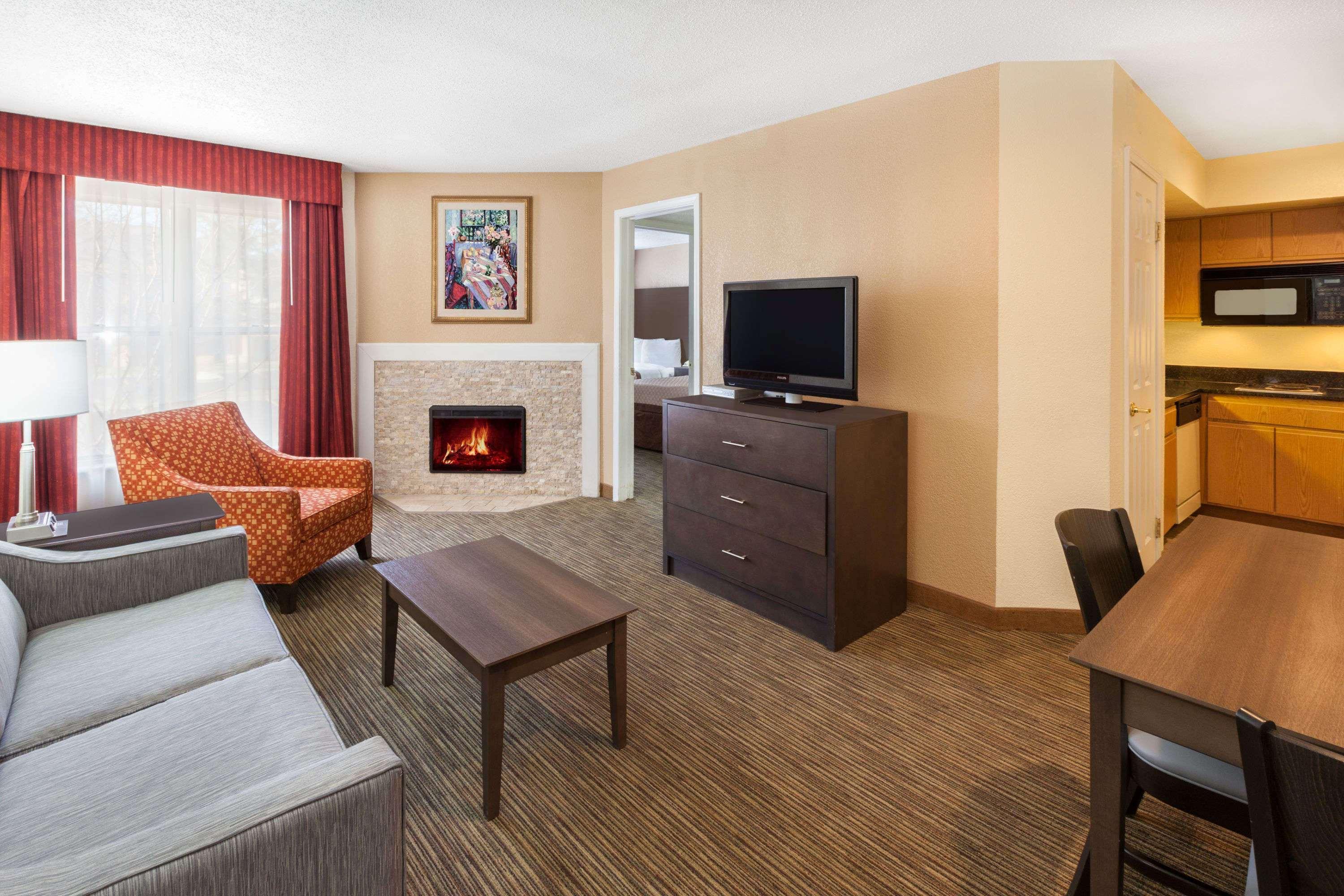 Affordable Suites Of America Detroit-Warren Extérieur photo